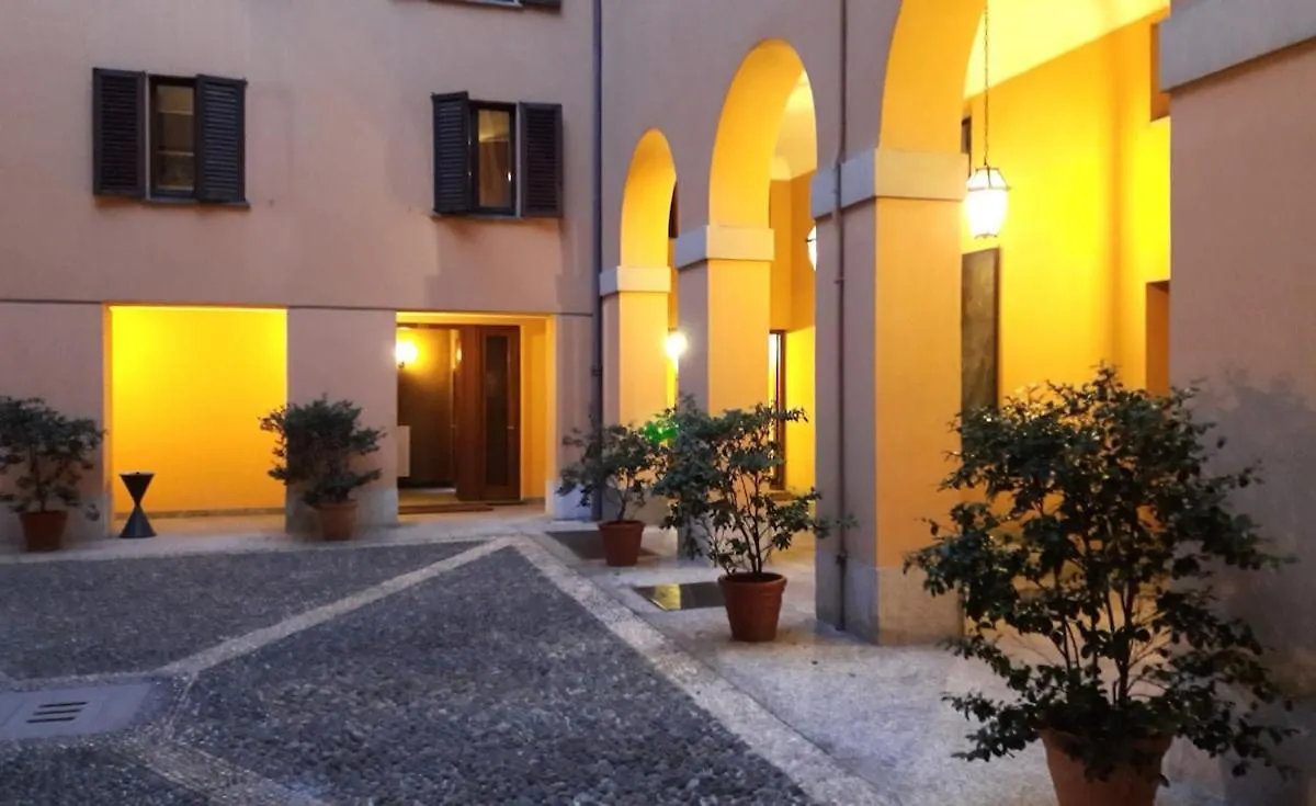 Suite Amedei4 Milan Apartment